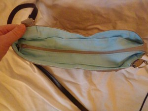 A view of the zip on the Penelope silhouette. You can see the lovely blue cotton lining.