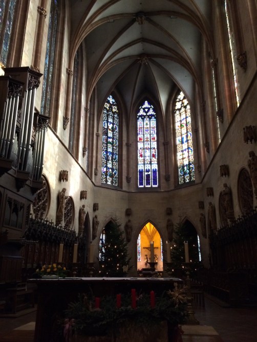 A full view up to the altar.